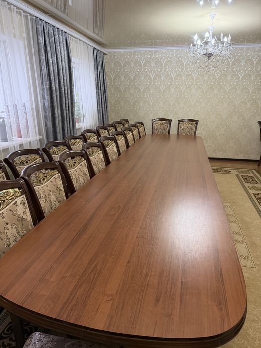 Продам стол 6 метров вы идеальном состоянии