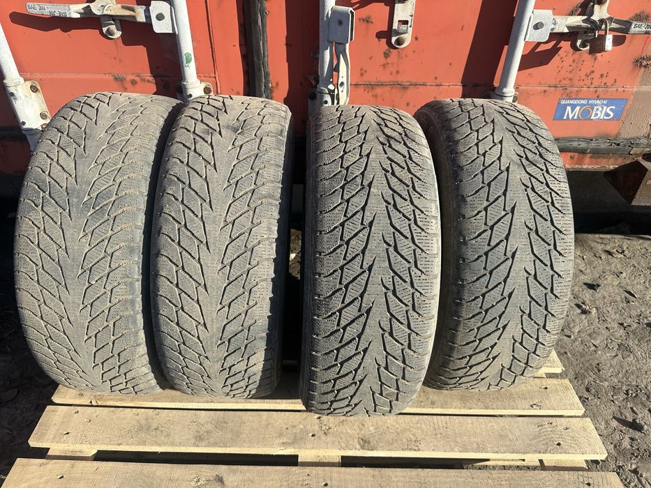 215/55/17 Продаю