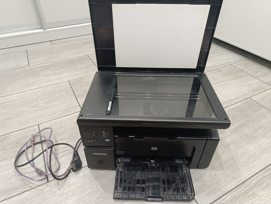 Продам принтер МФУ LaserJet M1132 MFP