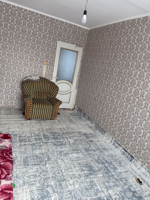 Сдается комната на долги срок