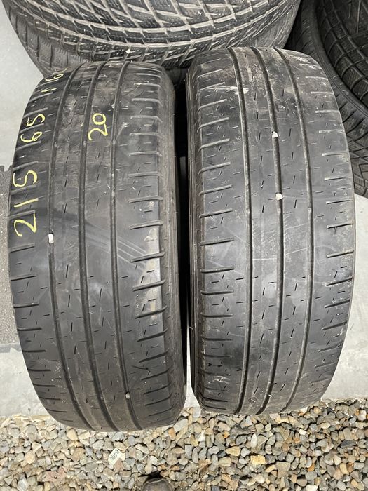 Anv vara 215/65/16c Pirelli