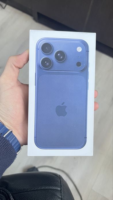 17 про 256 гб Esim