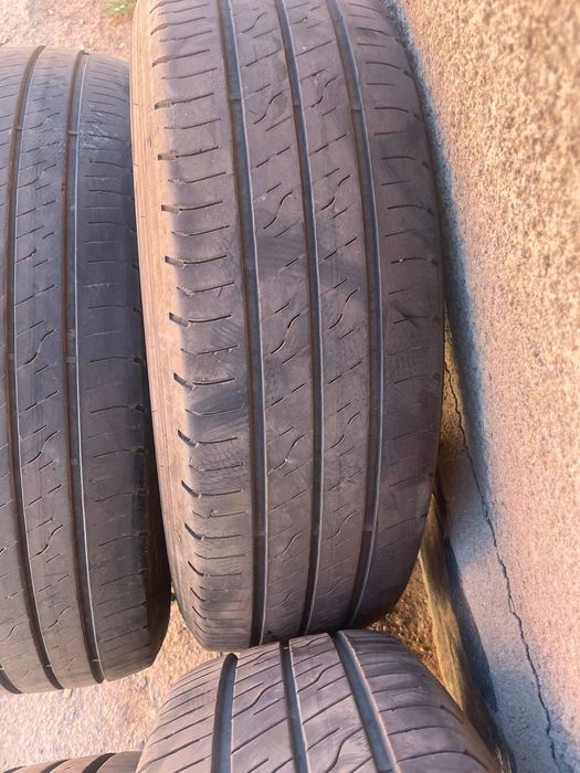 Гуми Goodyear Efficient Grip 205/75/16 C