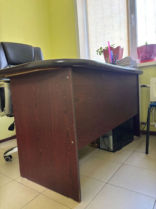 Набор шкаф со столами для офиса