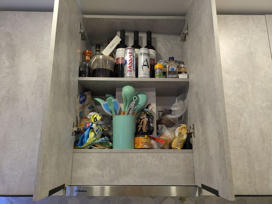 Продам кухонный гарнитур срочно!