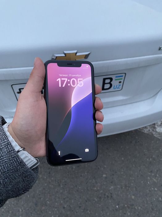 IPhone 11 black 64 gb