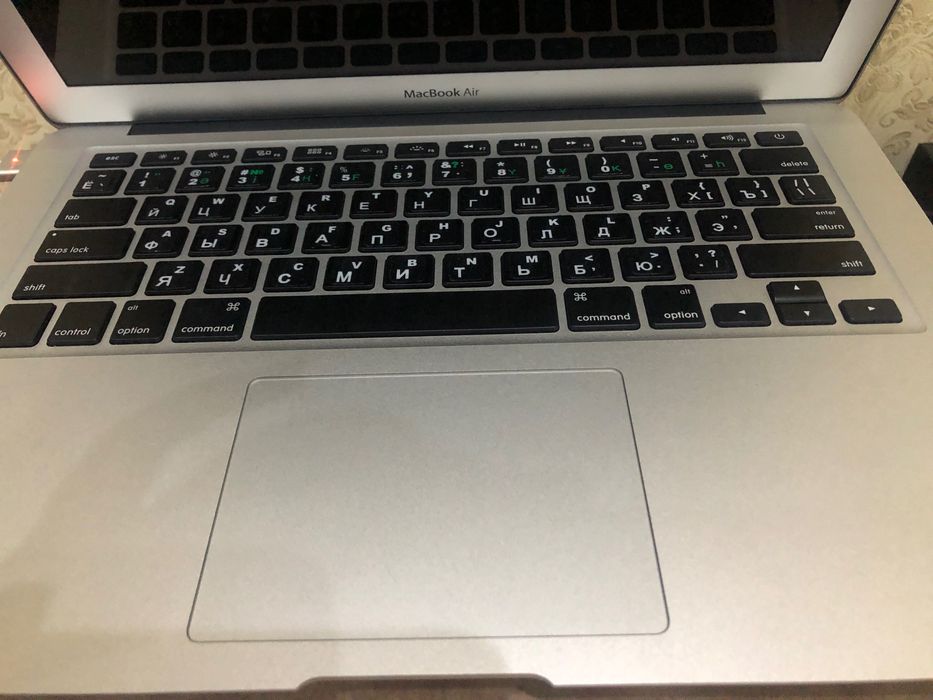 Macbook Air 13-inch