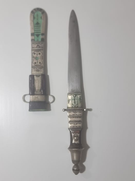Pumnal Tuareg autentic din argint - Sahara, început 1900