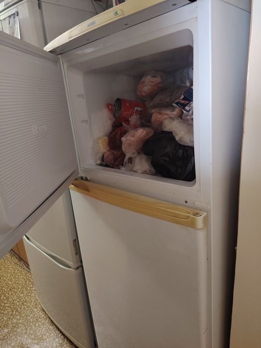 Продам холодильник