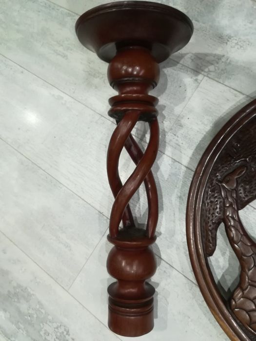 Маса -дърворезба