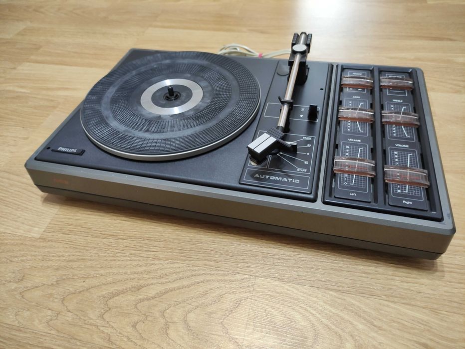 Pick-up Philips AF462 + Livrare Rapida