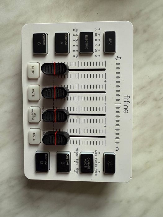 Звуковая карта Fifine SC3W