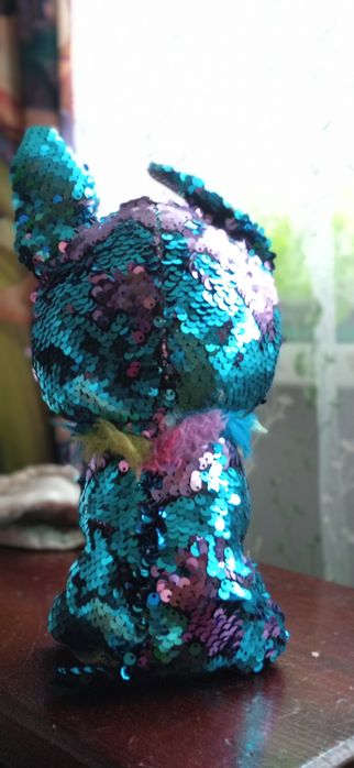 Игрушка с пайетками