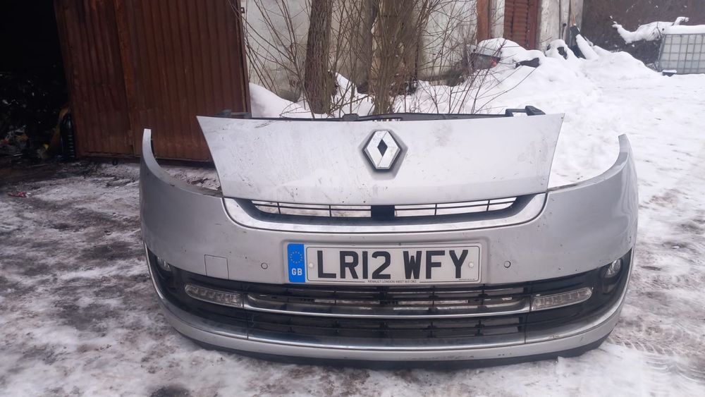 Bara fata completa Renault Scenic 3 facelift 2014