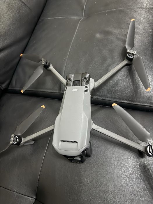 Дрон DJI MAVIC 3 PRO More Combo (DJI RC Pro)