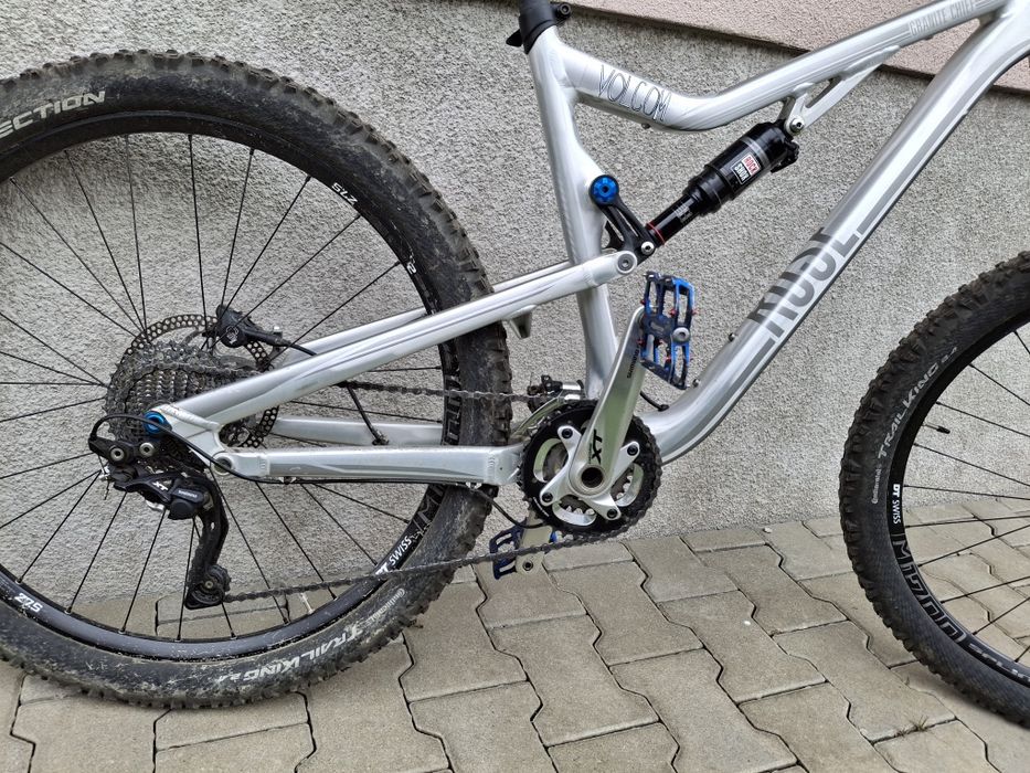 Bicicleta full suspension bixs 27,5