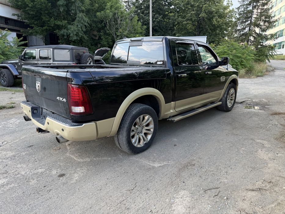 Вече наличен при нас !!!   RAM 1500 LARAMIE LONGHORN 2013г. 5.7 HEMI 4x4 за части !!