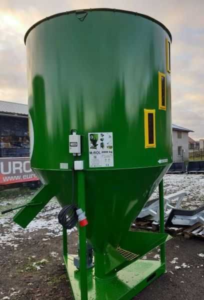 Amestecator furaje 1000 kg, volum 1840 l, M-ROL, Polonia NOU