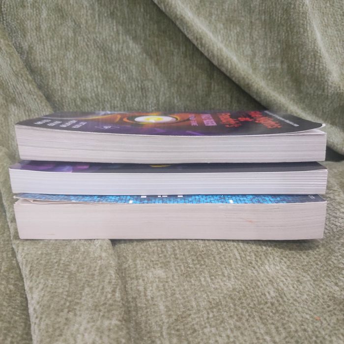 Книги пять ночей с Фредди