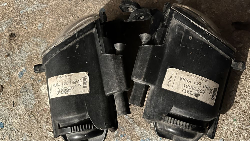 Продам противотуманные фары Валео Ауди А6 С5