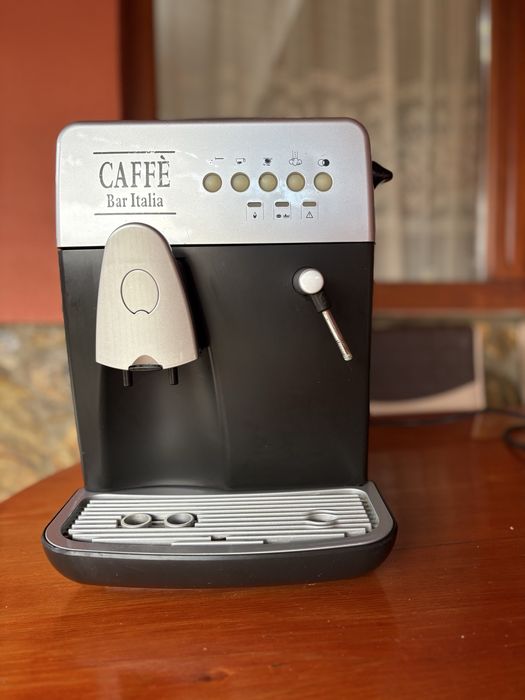 Aparat cafea in stare foarte buna