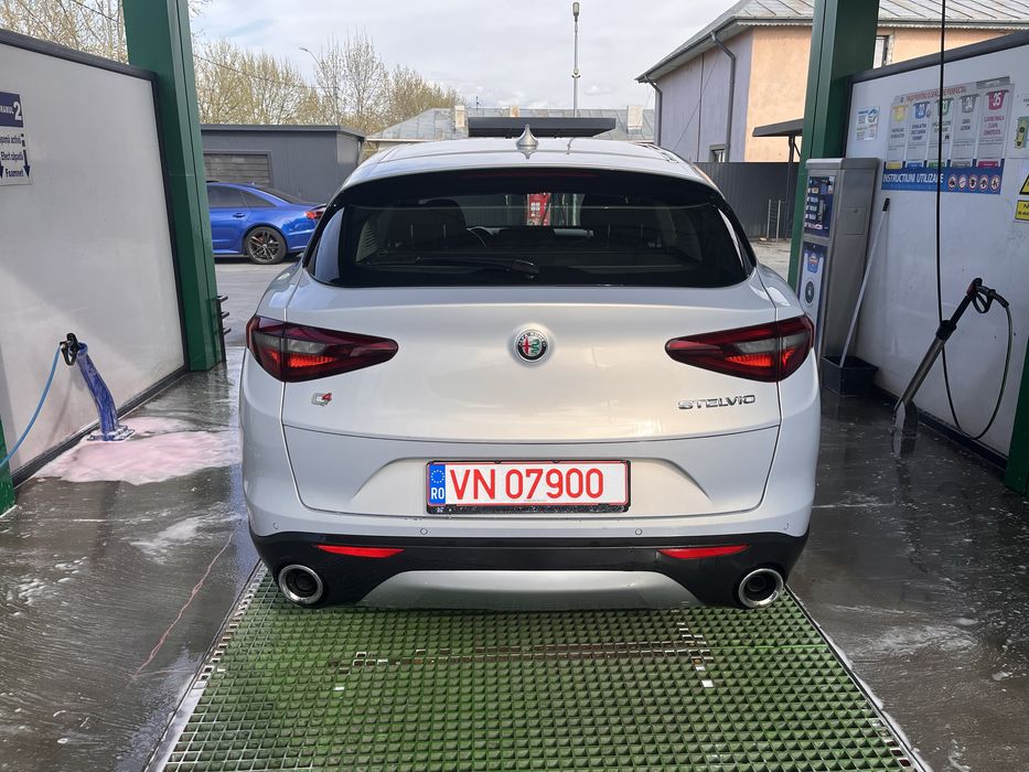 Alfa Romeo Stelvio 2.2 , Q4 190 cp