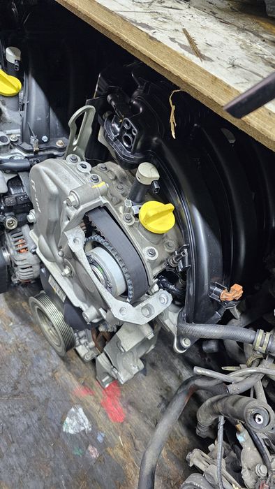 Двигатель K4M K7M