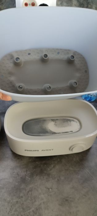 Sterilizator si incalzitor biberoane Philips Avent