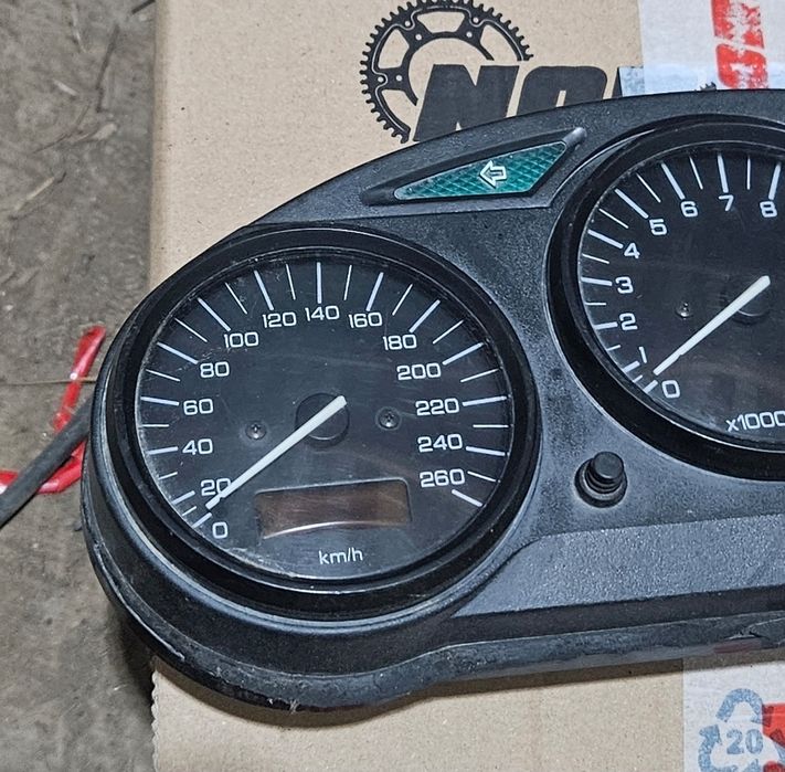 Vand bord suzuki bandit/gsx-f 600/750, etc