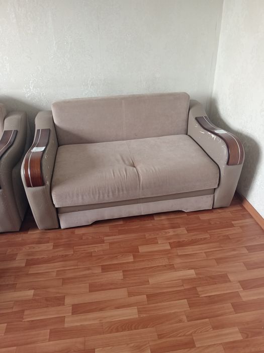 Продам Диван самовывоз