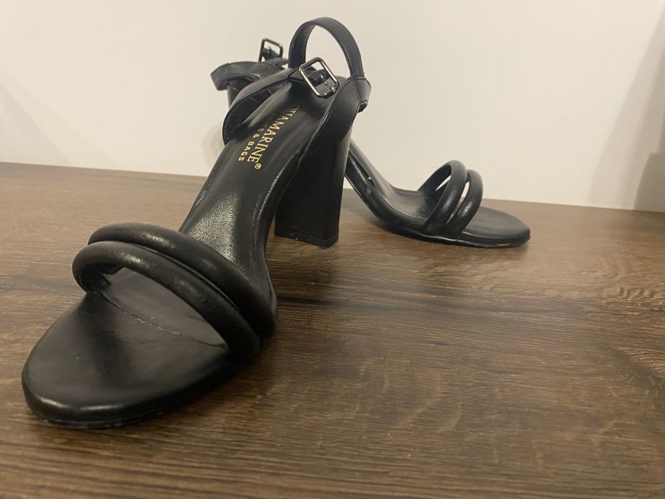 Черни сандали Aquamarine