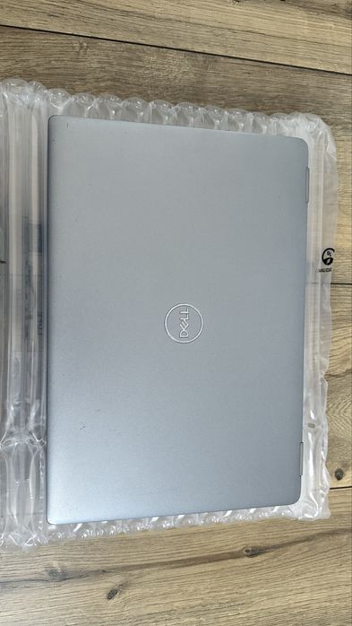 Лаптоп Dell Latitude 5320 FHD 13.3” Intel i5-1145G7 16GB RAM 256GB SSD