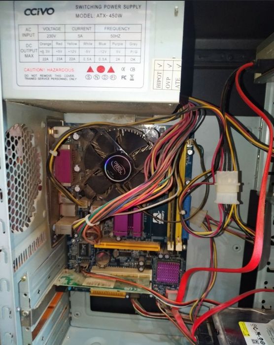 Продаётся срочно дёшево, компьютер  700.000!

Цена 700.000 

Все подро