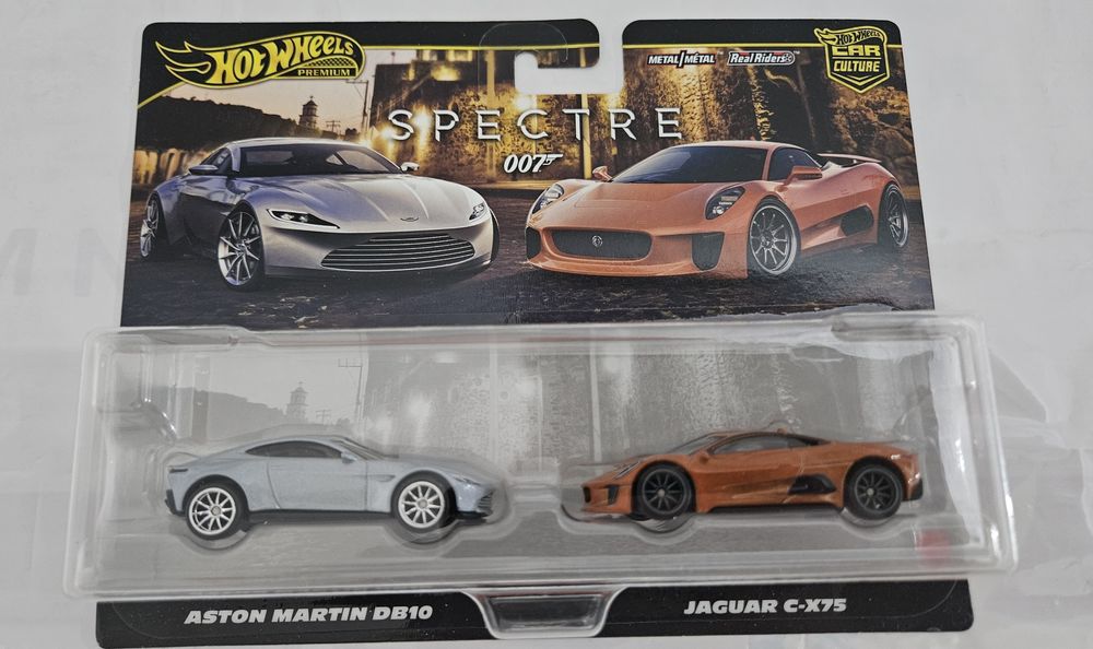 Hot wheels Team Transport Premium колички