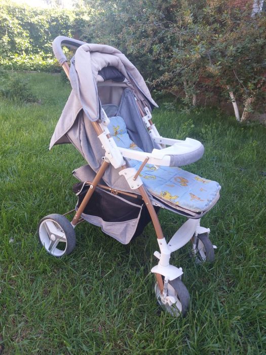 Продам коляску детскую