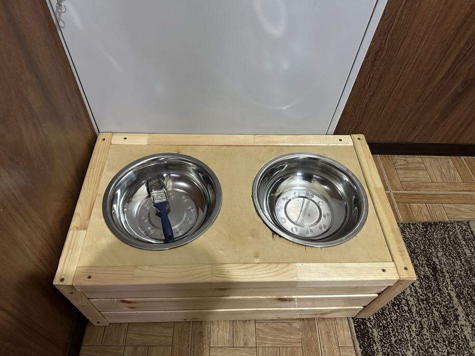 Собачья кормушка