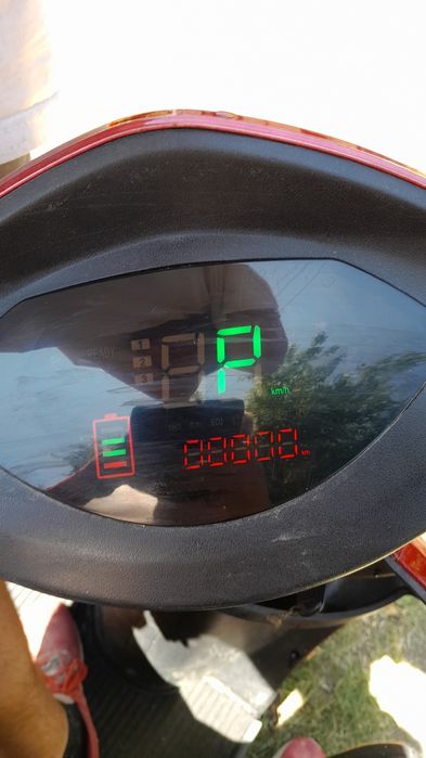 Vând triciclu electric