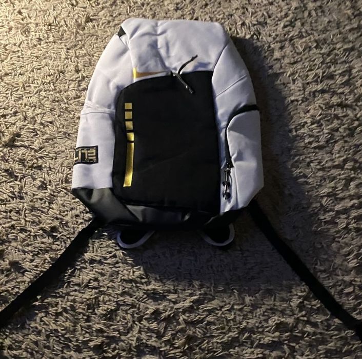 Продам Рюкзаки NIKe Elite