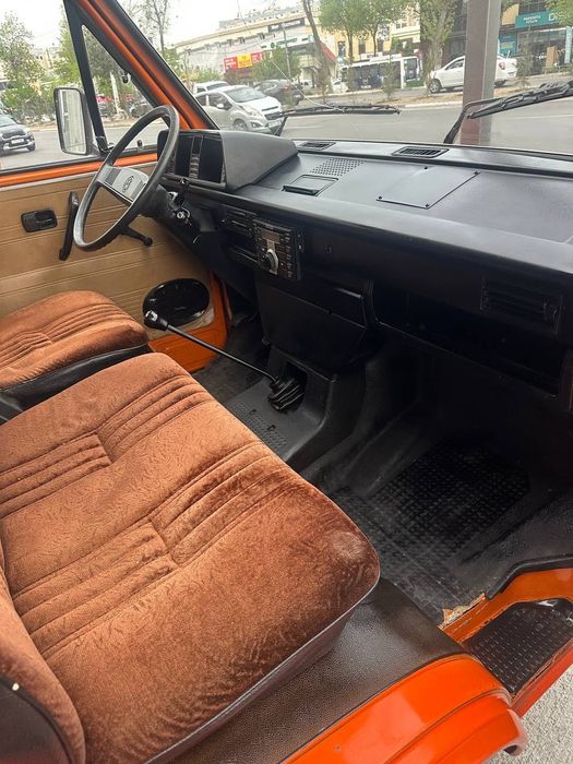 Volkswagen Transporter