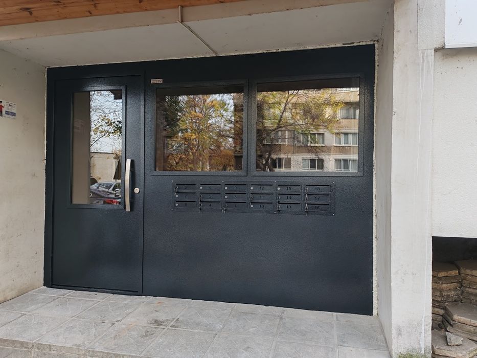 Метални входни врати за дома и индустрията