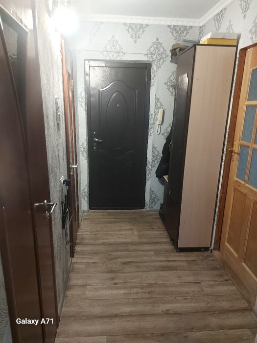 Продам квартиру на ауэзова 77