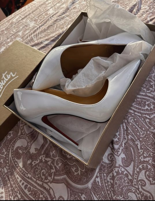 Pantofi Christian Louboutin