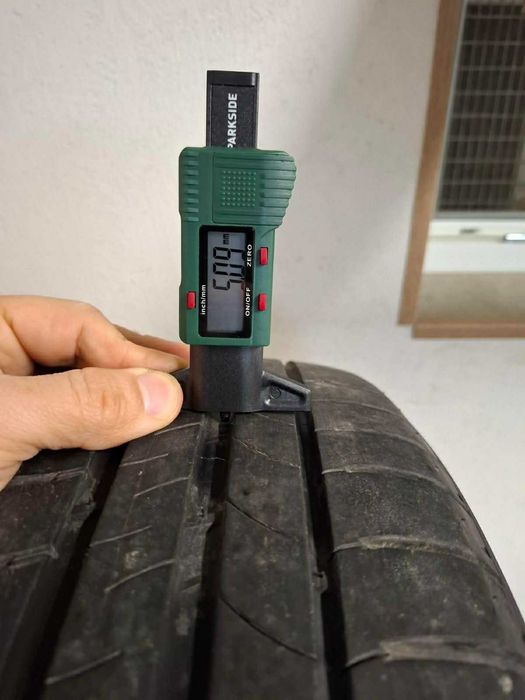 Джанти 15х6J/EТ 48 с гуми Michelin 185/65/15 и тасове OPEL