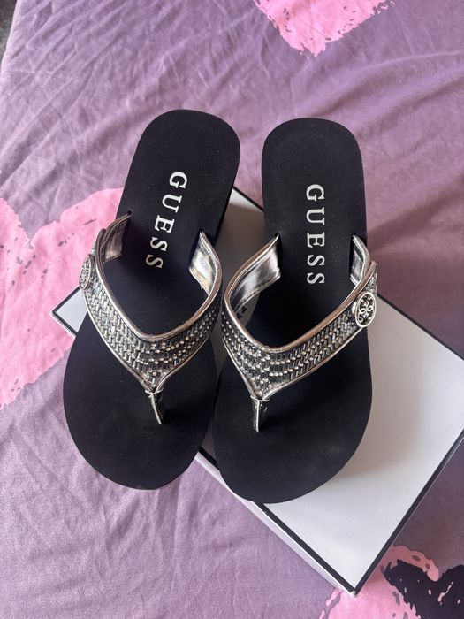 Летни чехли Guess 37-ми номер