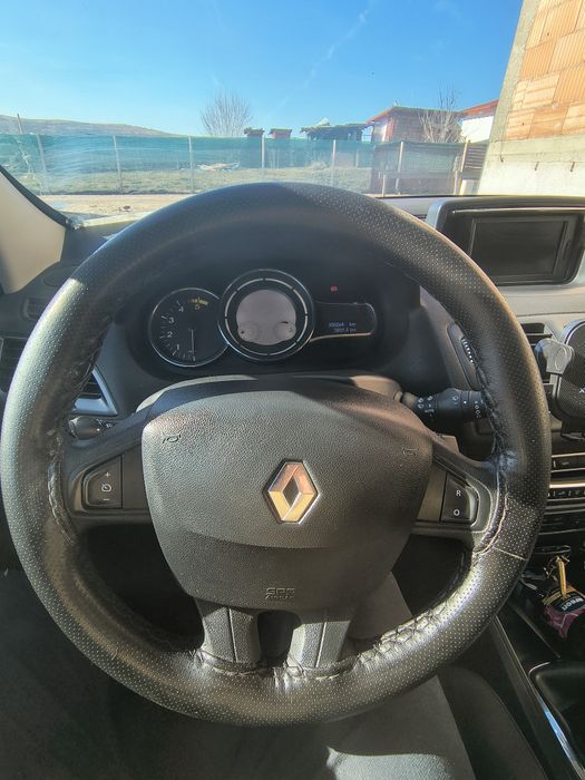 Vând sau schimb Renault Megane 3