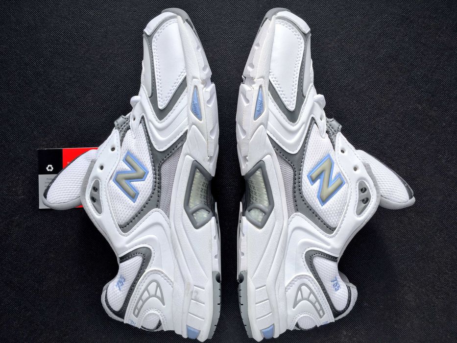 VINTAGE 2000 Made in U.S.A. New Balance® 755 Walkers — 10/8 D (26.5)