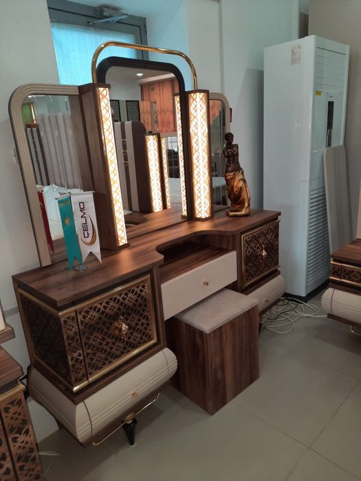 Спальный гарнитур премиум