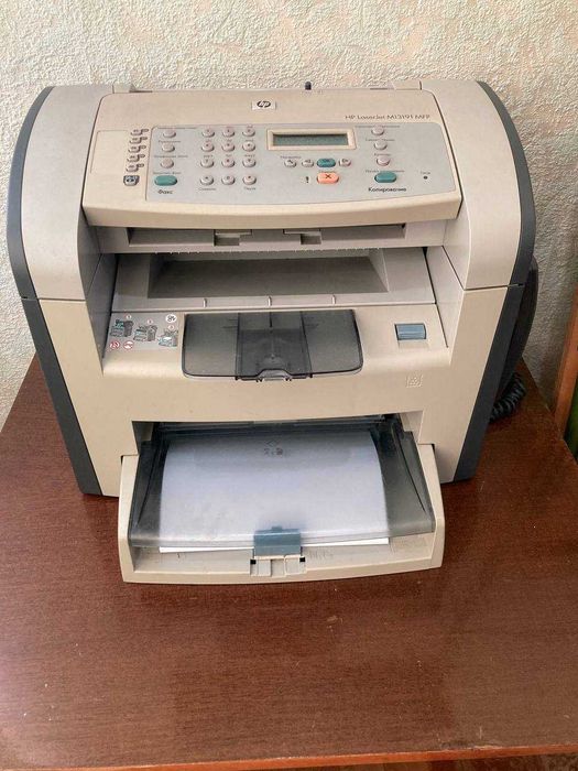 принтер/сканер/копир/факс/телефон HP LaserJet M1319 MFP