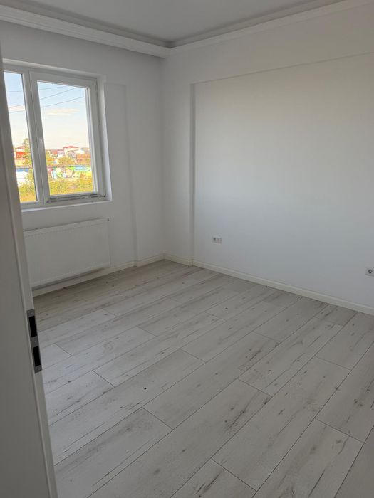 Închiriez apartament cu 2 camere în  Bragadiru Ilfov vizavi de Leroy șos Alexandriei Nr 226Merlin nemobilat preț 300€ bloc nou cu toate utilitățile