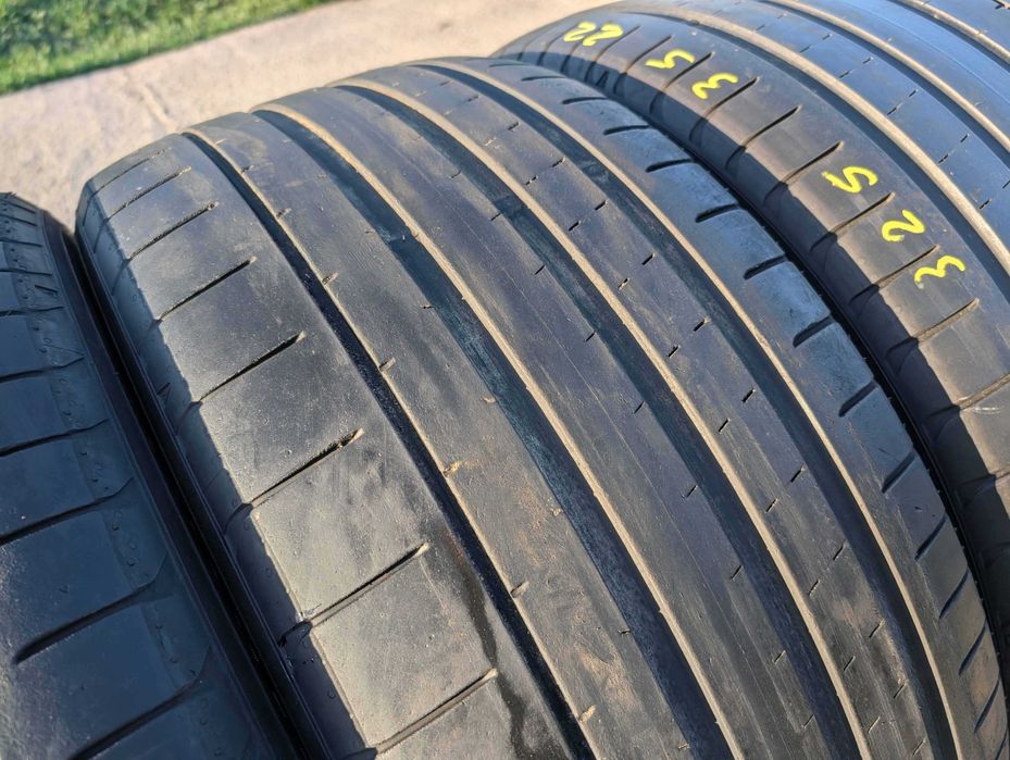 SET 4 Anvelope Vara 285/40 R22 + 325/35 R22 YOKOHAMA Advan Sport V107 MO1 - ZR (Mercedes GLE Original)
